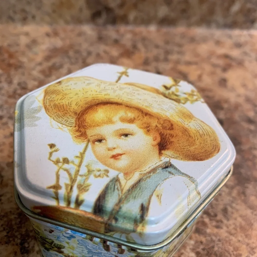 Candle Tins Country Time